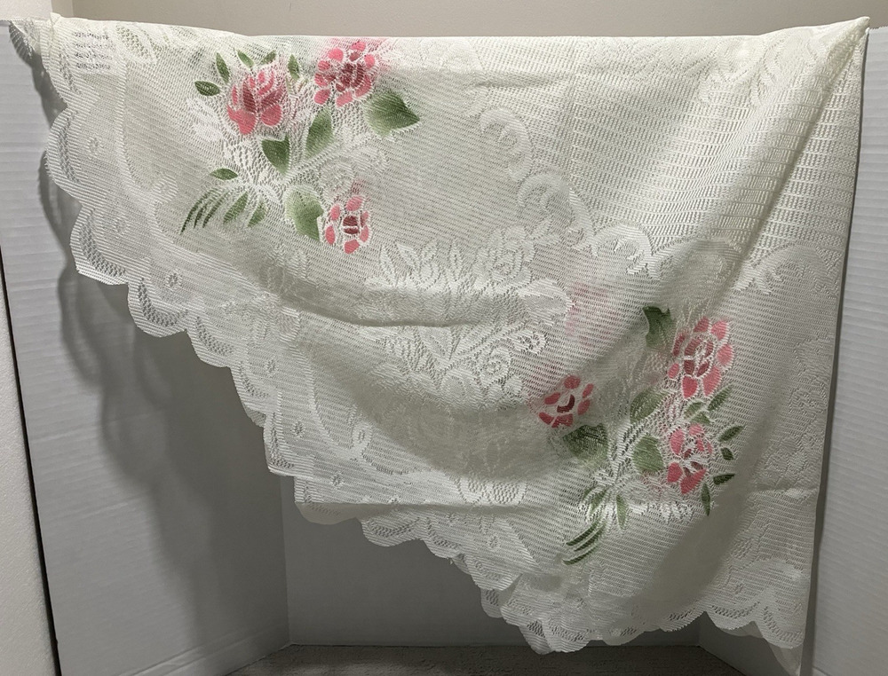 Vintage Pink Rose Lace Tablecloth White Polyester 70 Inch Round NEW